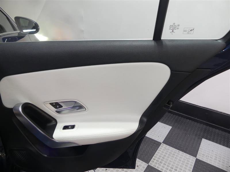 Used 2021 Mercedes-Benz A 220 4MATIC image 27