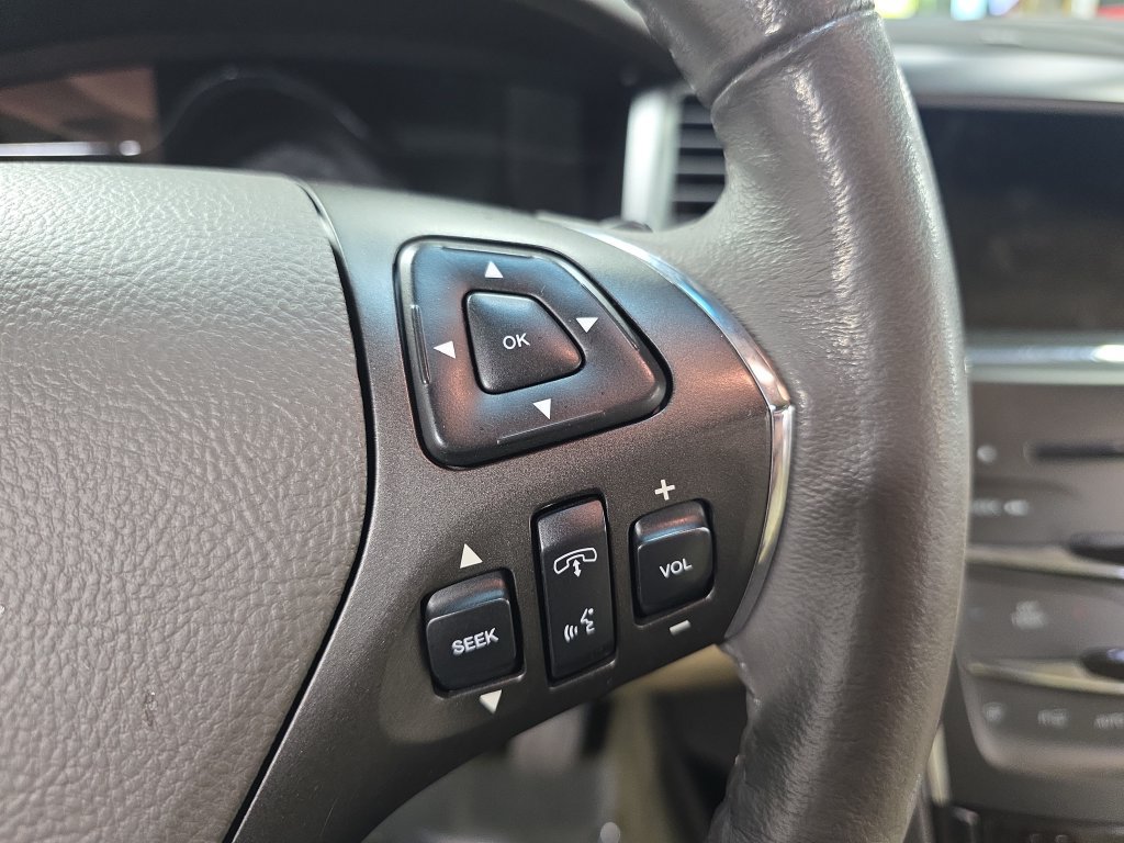 Used 2015 Lincoln MKS AWD w/ Equipment Group 101A image 17