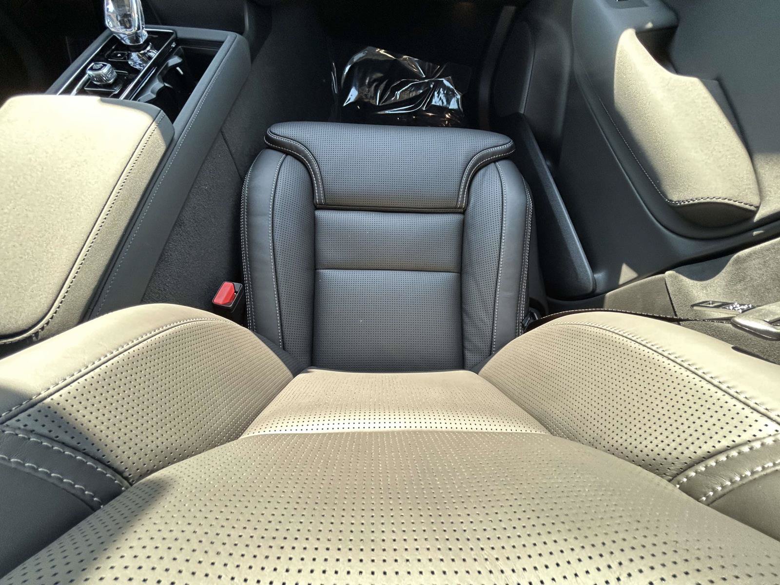 New 2026 Volvo XC90 B6 Ultra w/ Lounge Package AWD/4WD image 15
