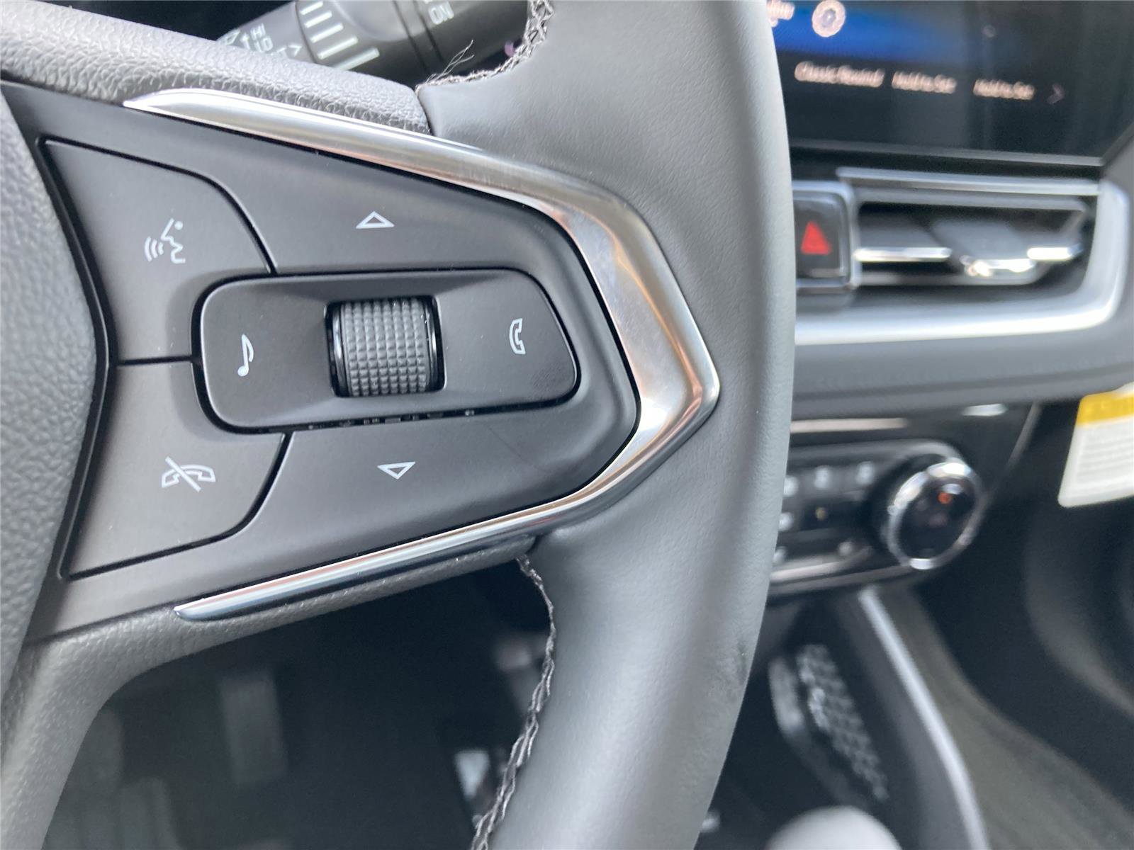 New 2026 Chevrolet TrailBlazer LT w/ Convenience Package image 34