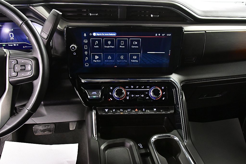 Used 2025 GMC Sierra 3500 Denali w/ Denali Reserve Package image 28