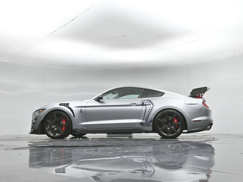 Used 2020 Ford Mustang Shelby GT500 w/ Carbon Fiber Track Pack RWD image 52