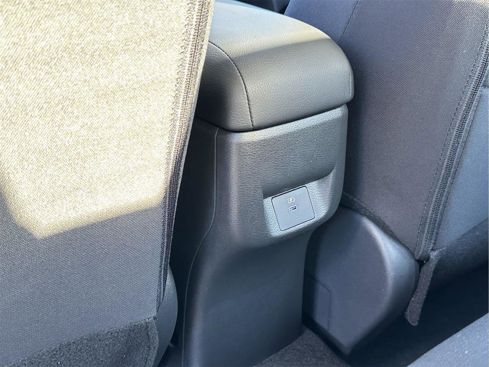 New 2025 Nissan Versa SV w/ Trunk Package image 36