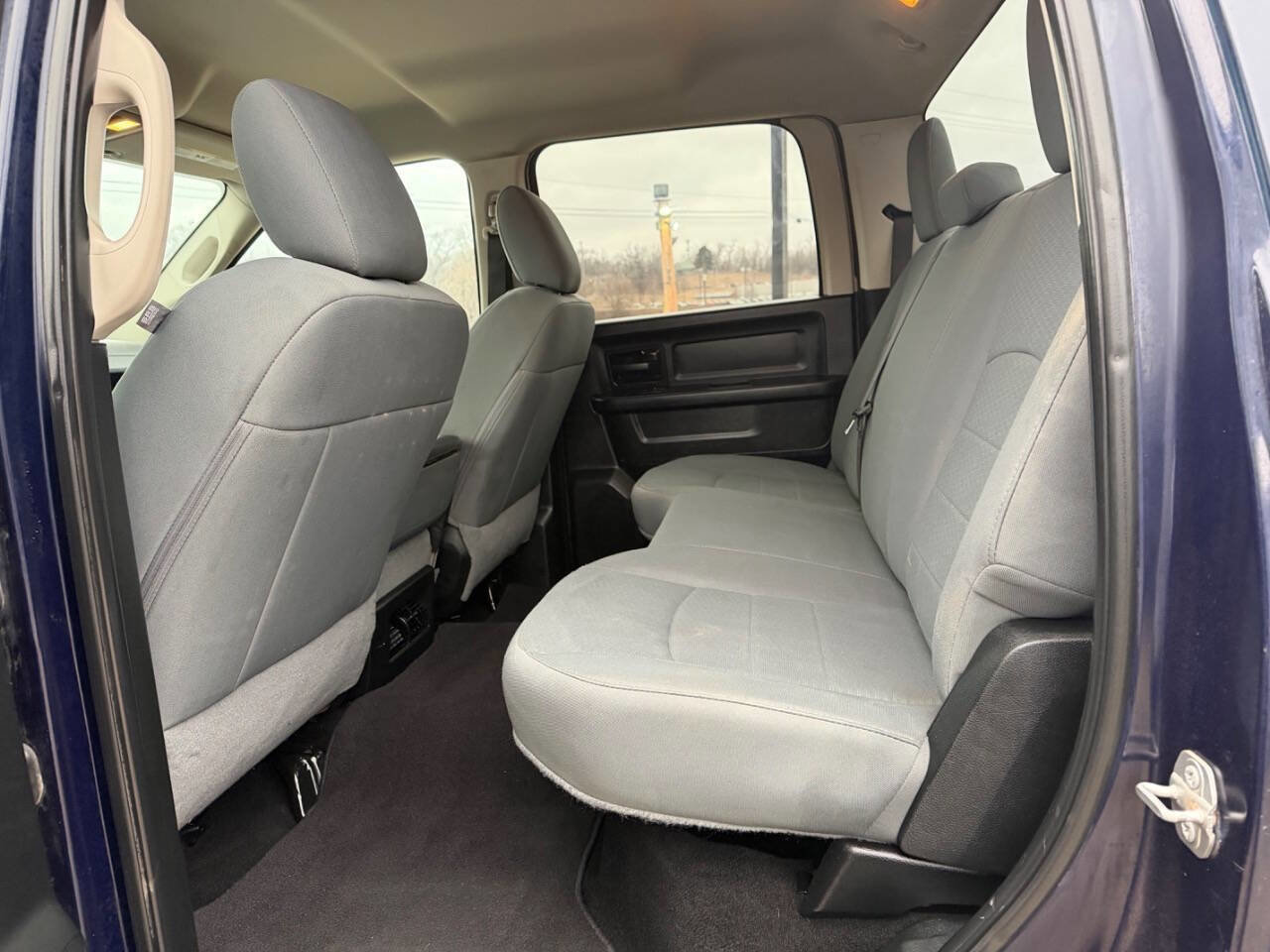 Used 2018 RAM 1500 Express w/ Express Value Package image 12