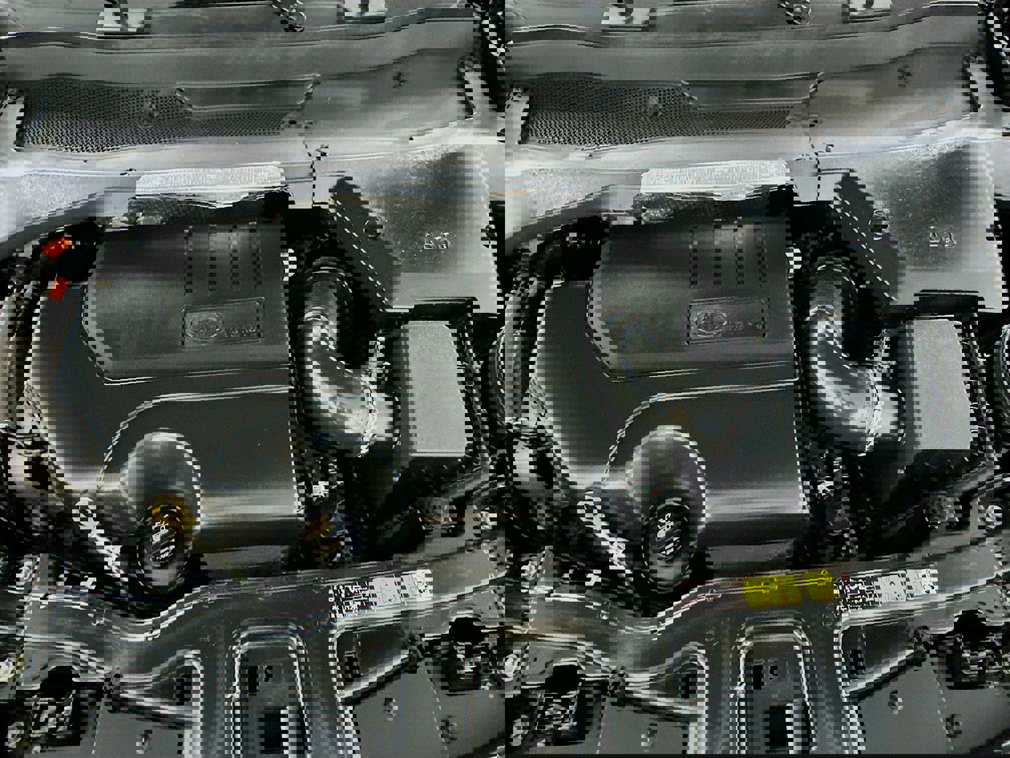 Used 2023 Land Rover Discovery Sport SE R-Dynamic image 31