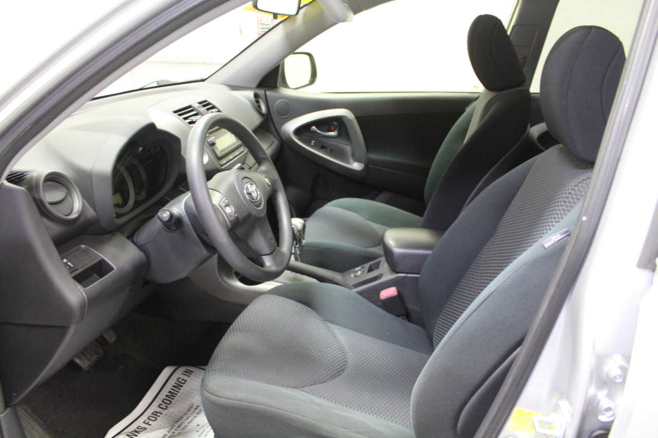 Used 2012 Toyota RAV4 Sport image 14