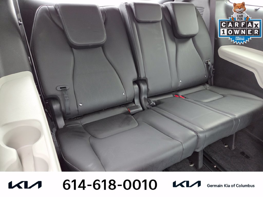 Used 2022 Kia Carnival EX FWD image 18