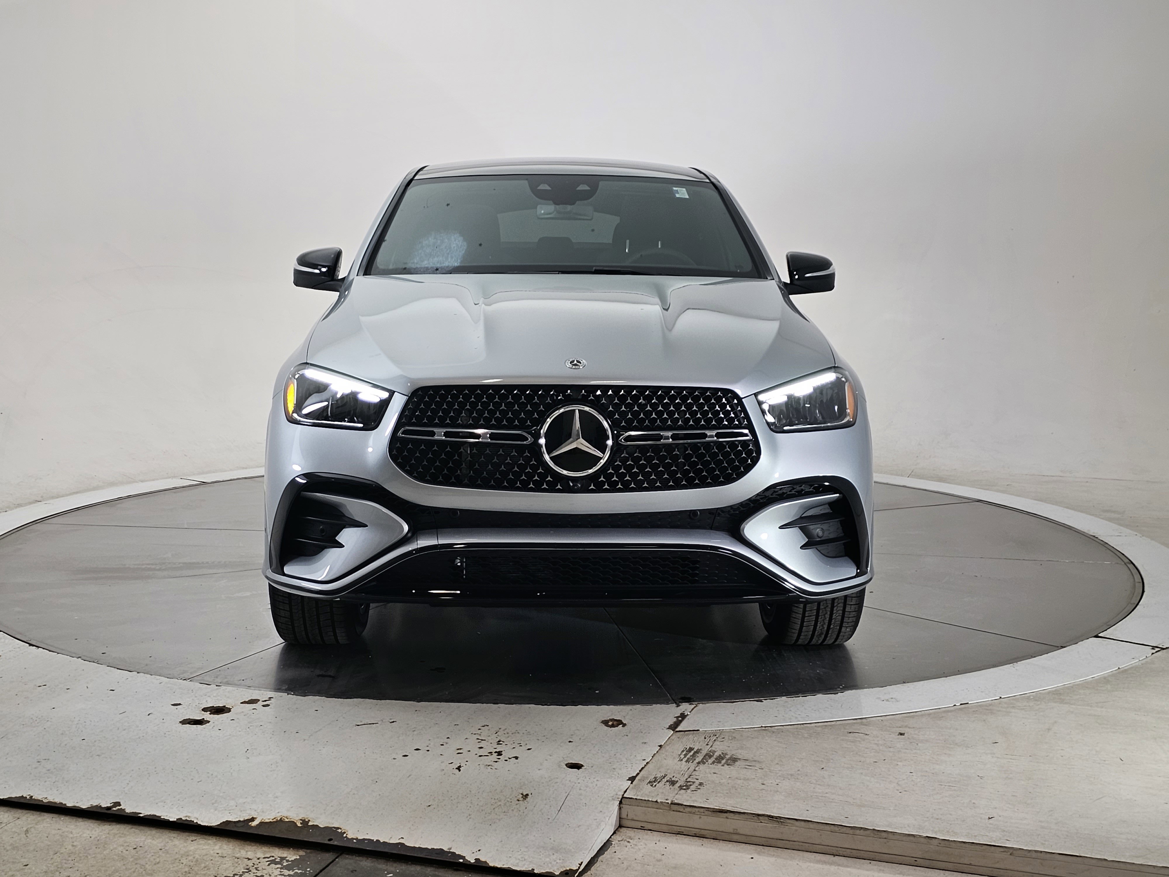 New 2026 Mercedes-Benz GLE 450 4MATIC Coupe image 4