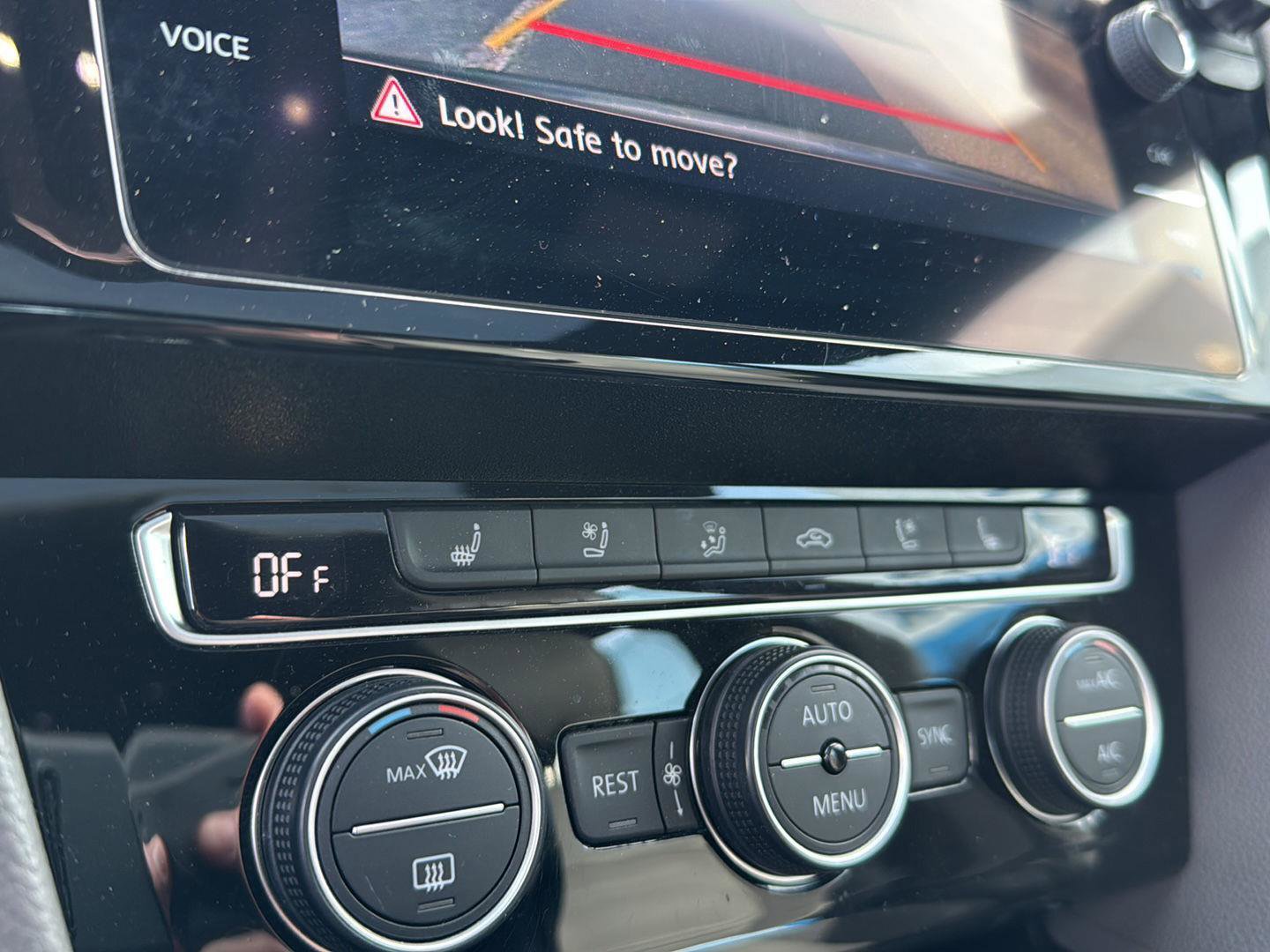 Used 2019 Volkswagen Arteon SEL Premium image 24