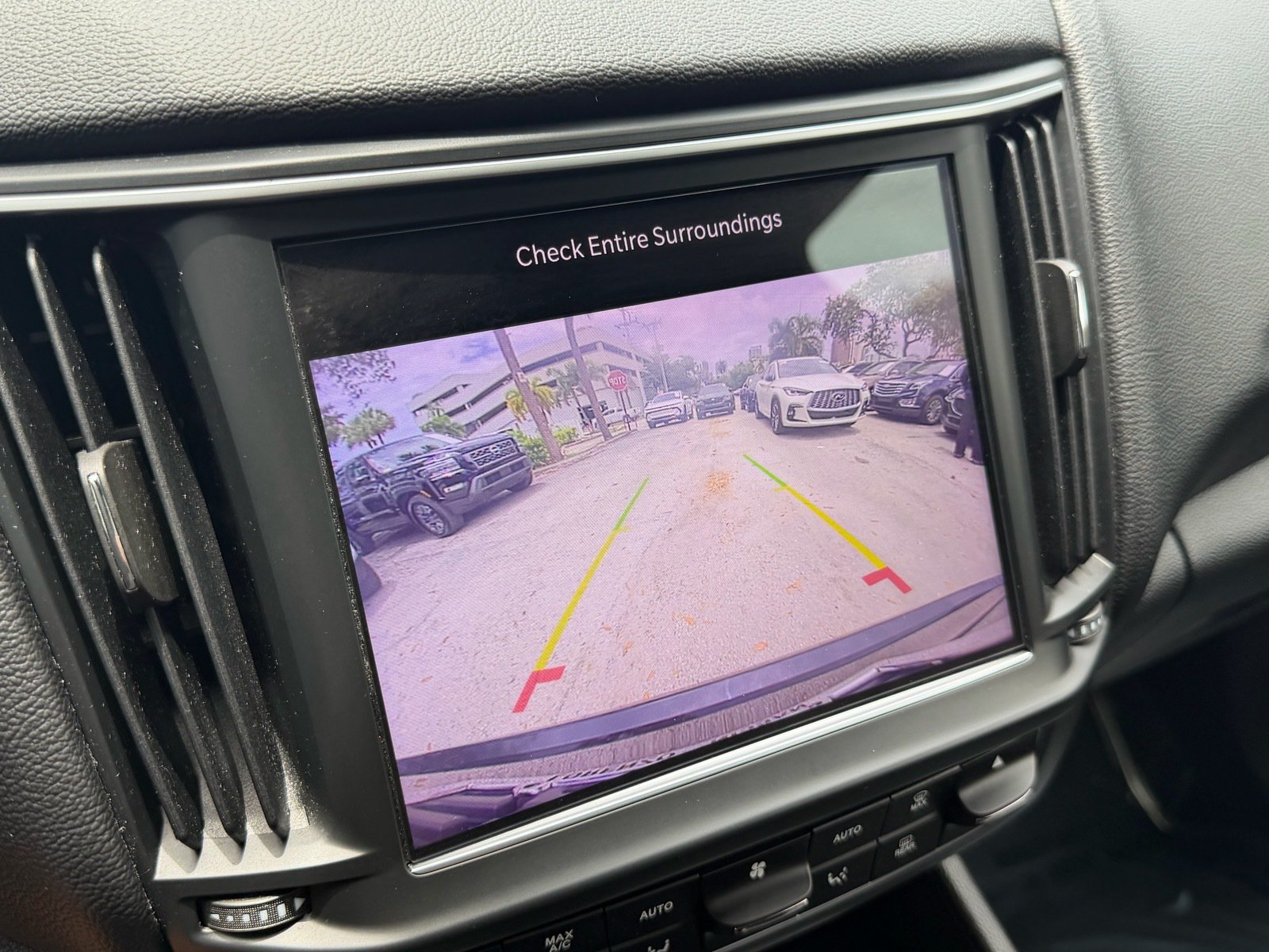 Used 2022 Maserati Levante GT AWD/4WD image 24