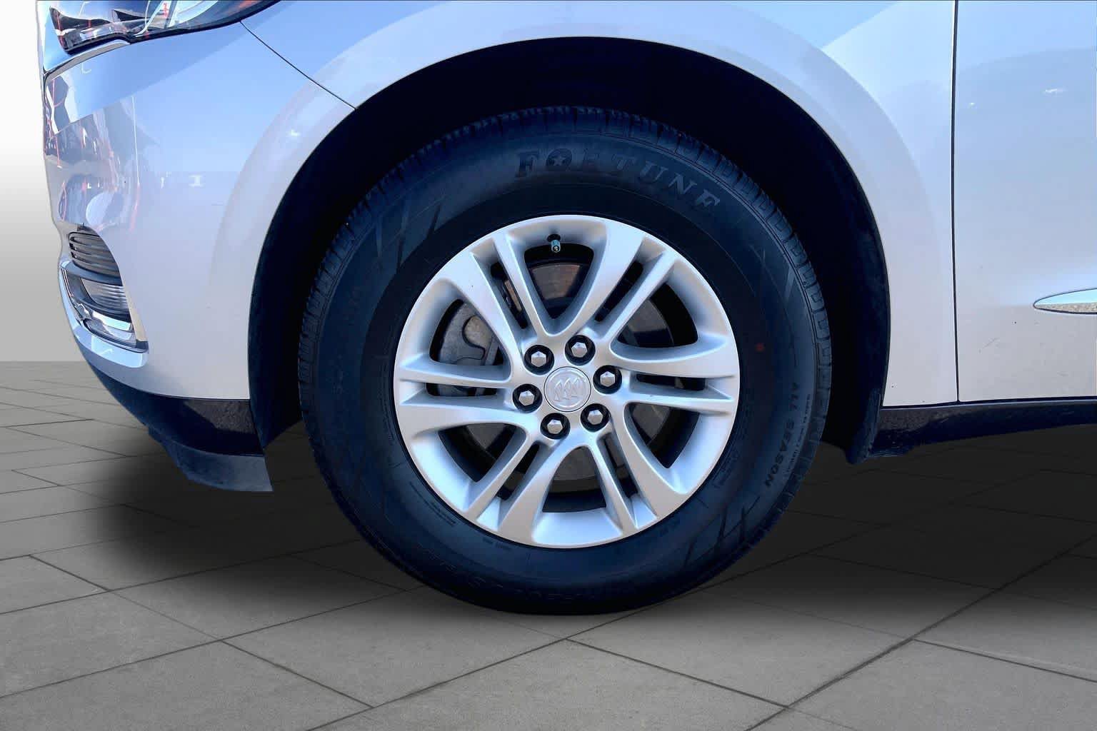 Used 2019 Buick Enclave Essence w/ Trailering Package, 5000 lbs. AWD/4WD image 11