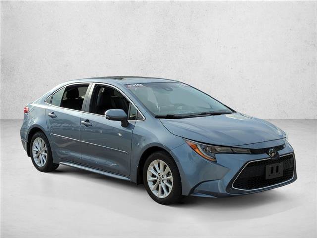Certified 2020 Toyota Corolla XLE FWD image 3