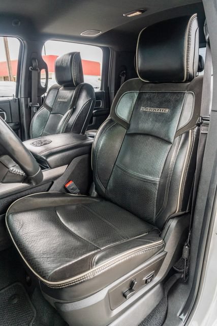Used 2022 RAM 2500 Laramie w/ Night Edition AWD/4WD image 19