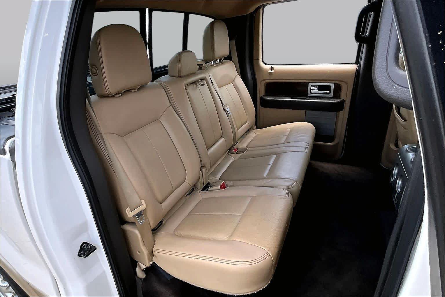 Used 2014 Ford F150 Lariat w/ Equipment Group 502A Luxury RWD image 18