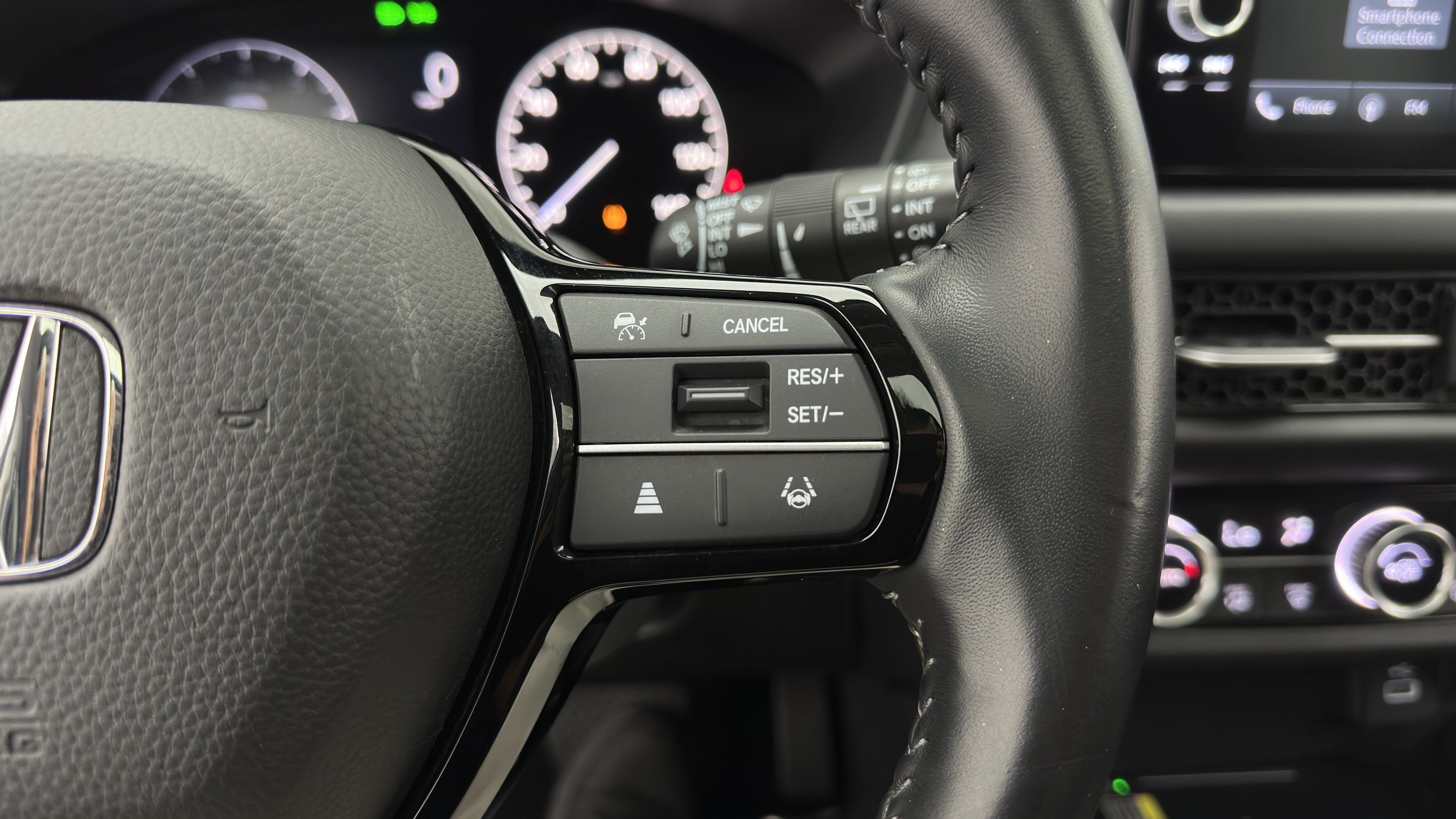 Used 2025 Honda HR-V EX-L image 24