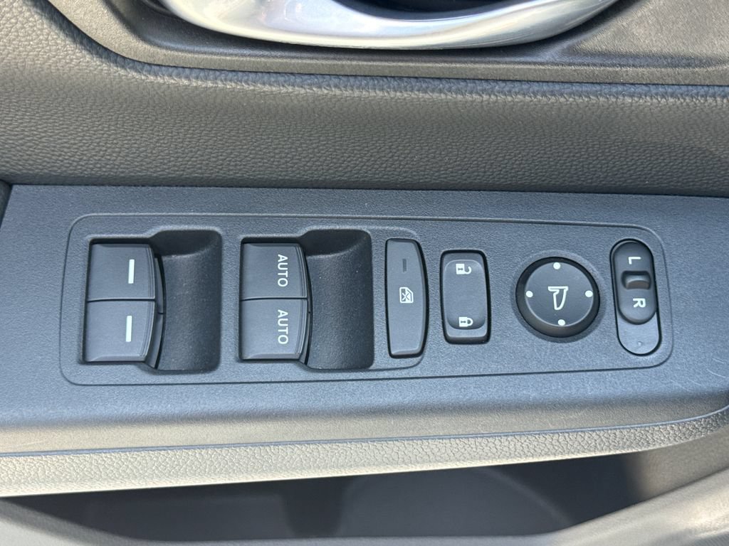 Used 2024 Honda CR-V Sport image 15