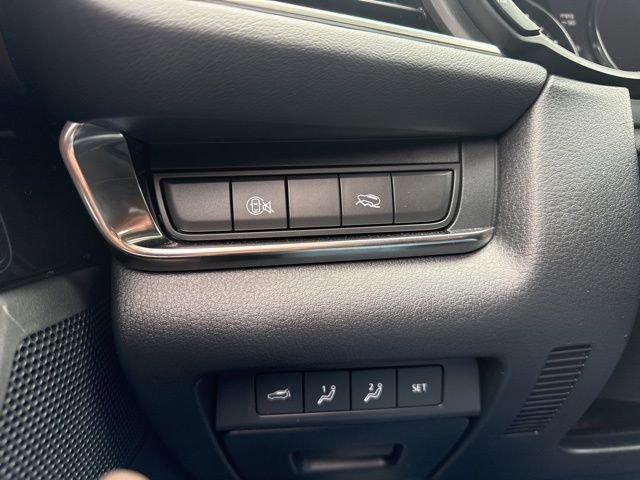 Used 2025 MAZDA CX-30 AWD 2.5 S w/ Premium Package image 10