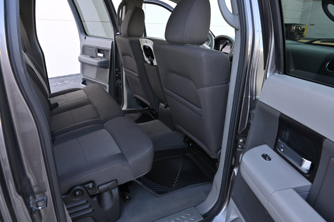 Used 2006 Ford F150 XLT RWD image 13