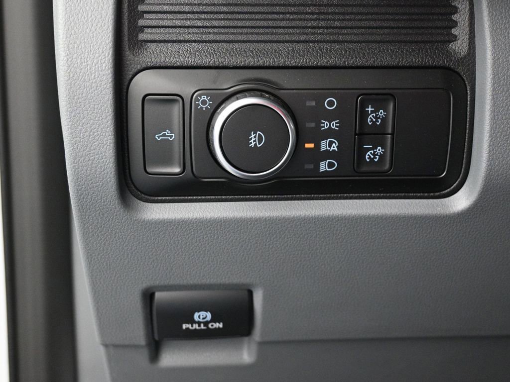 New 2026 Ford F350 XL w/ XL Chrome Package image 11