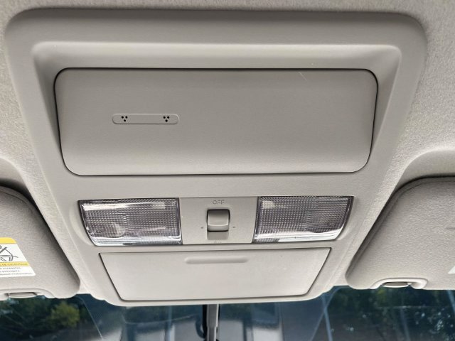 Used 2018 Nissan Frontier SV w/ Value Truck Package AWD/4WD image 30