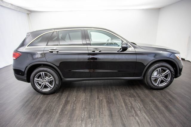 Used 2020 Mercedes-Benz GLC 300 4MATIC w/ Parking Assistance Package image 6