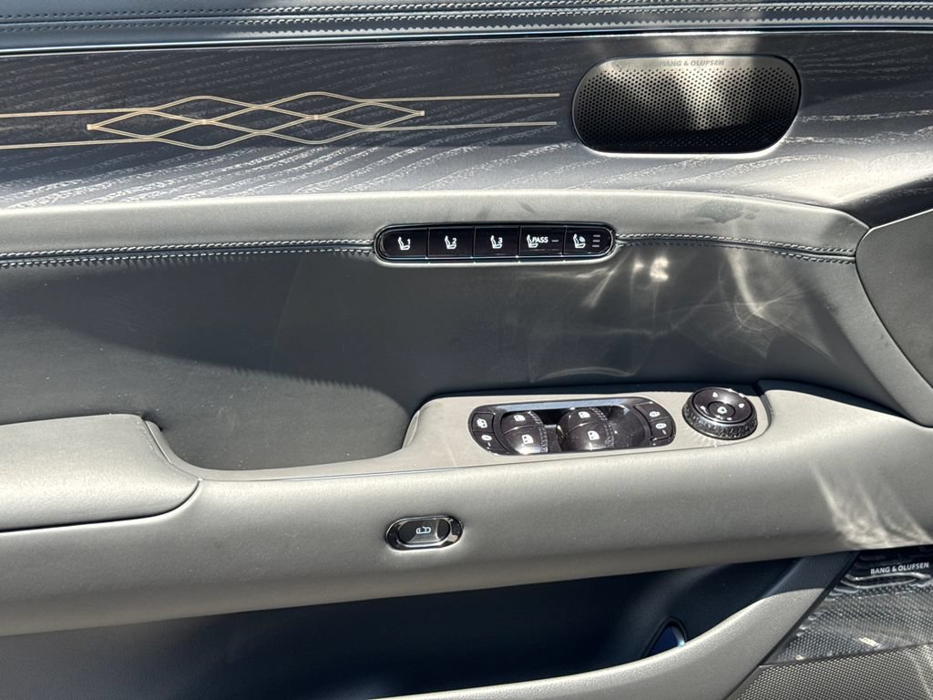 New 2026 Genesis G90 3.5T Prestige AWD/4WD image 10