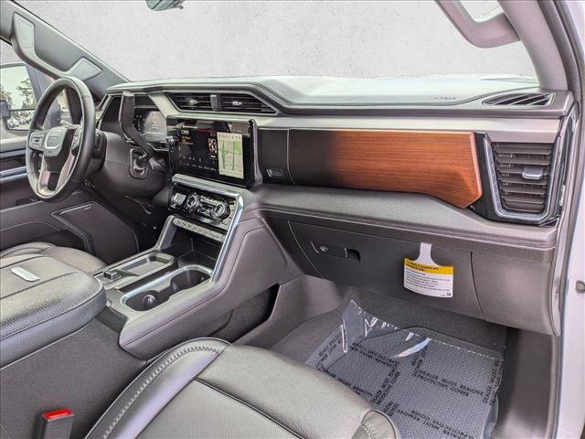 Used 2025 GMC Sierra 2500 Denali w/ Denali Reserve Package AWD/4WD image 22