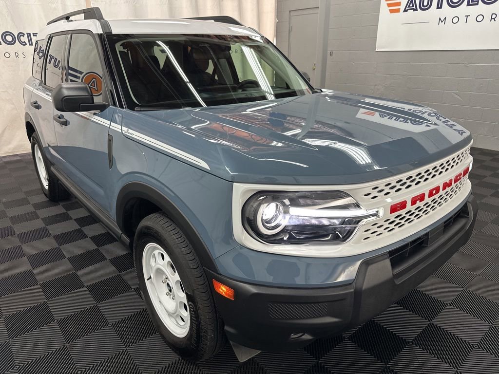 Used 2025 Ford Bronco Sport Heritage w/ Convenience Package image 2