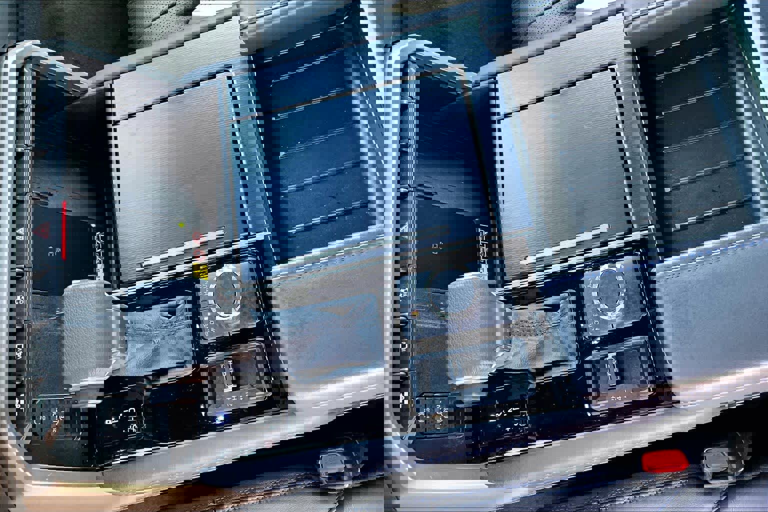 Used 2026 Toyota Sequoia Platinum image 16