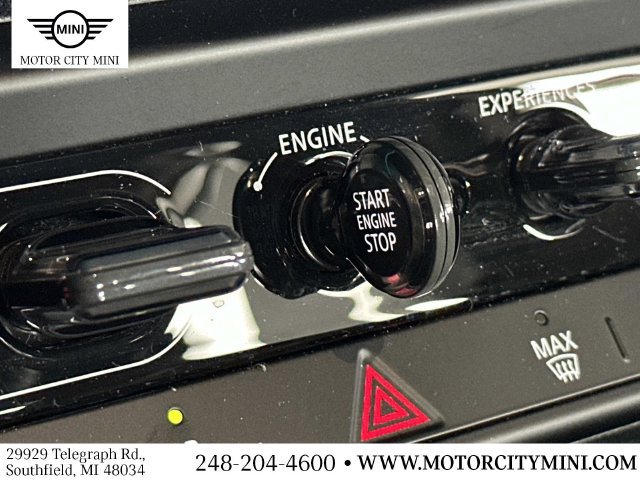 Certified 2026 MINI Cooper S FWD image 32