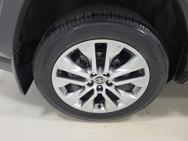 Certified 2023 Toyota RAV4 XLE Premium AWD/4WD image 42