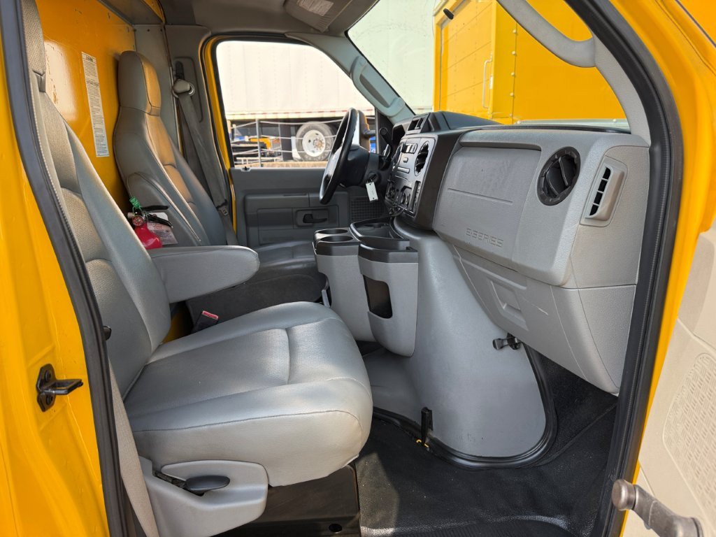 Used 2019 Ford E-350 and Econoline 350 Super Duty RWD image 24