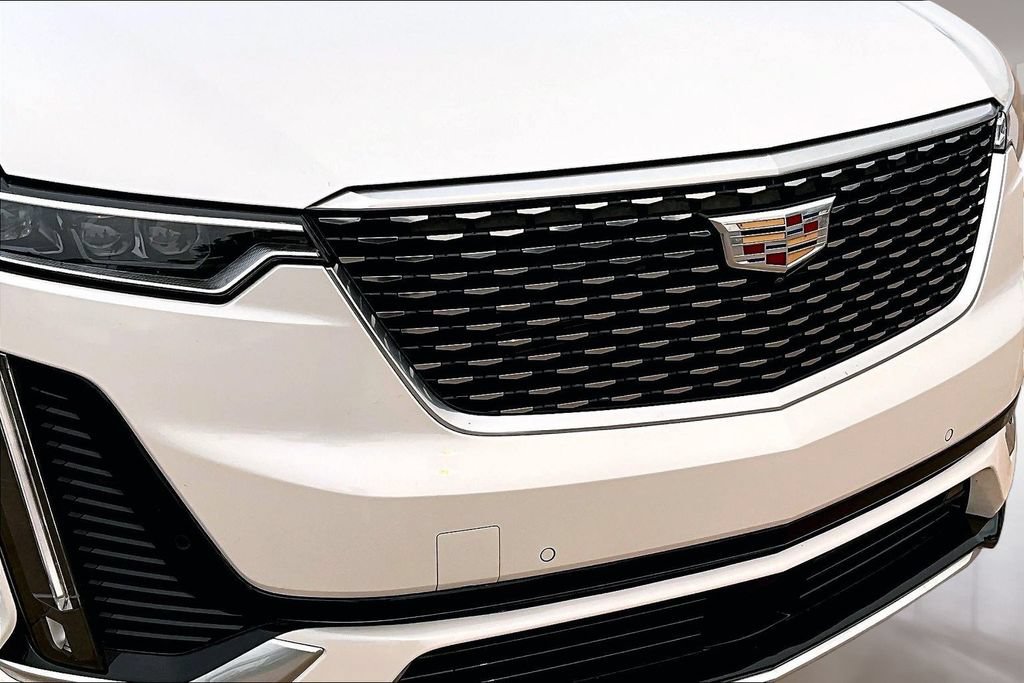 Used 2025 Cadillac XT6 Premium Luxury w/ Platinum Package AWD/4WD image 29
