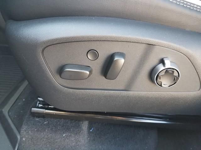 New 2026 GMC Acadia Denali Ultimate w/ LPO, Floor Liner Package image 10