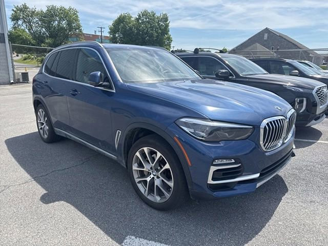 Used 2021 BMW X5 xDrive40i w/ Premium Package AWD/4WD image 5