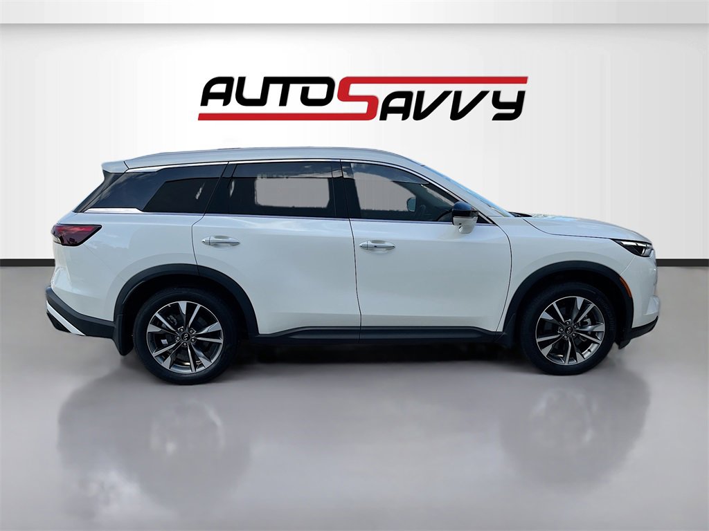 Used 2024 INFINITI QX60 Luxe w/ Cargo Package image 8