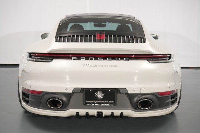 Used 2020 Porsche 911 Carrera 4S AWD/4WD image 25