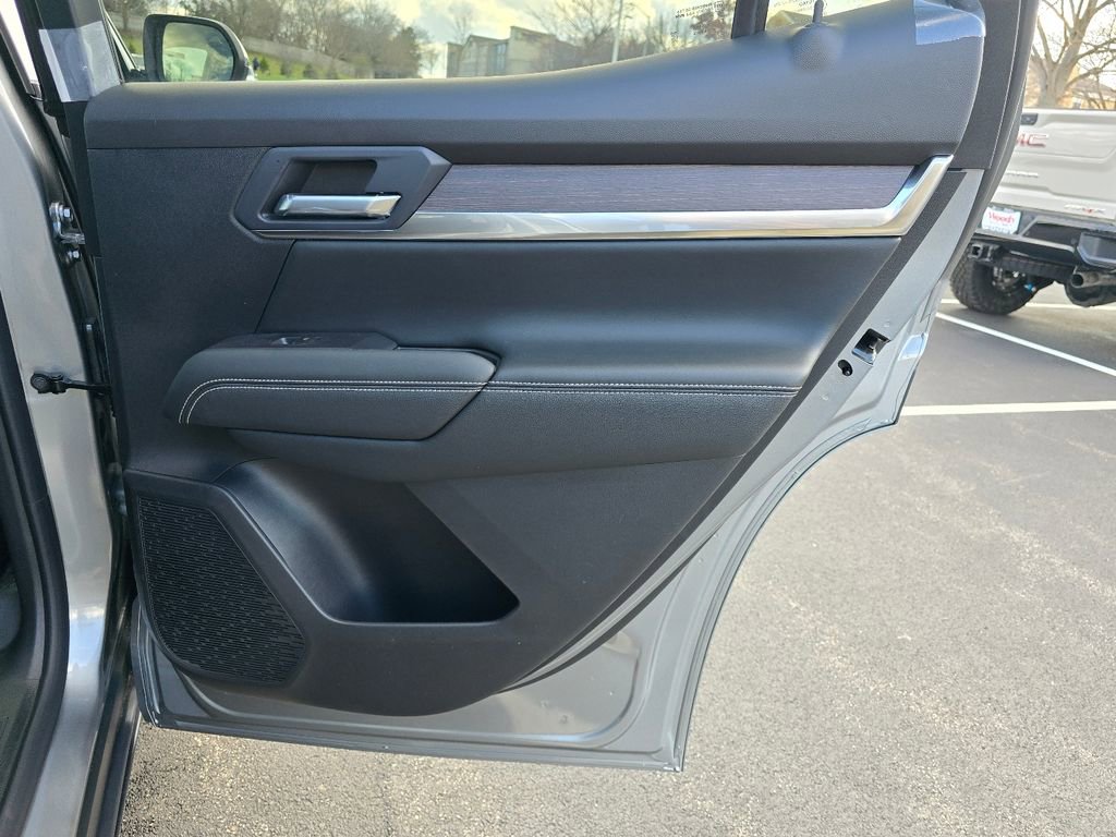 New 2026 GMC Terrain Denali AWD/4WD image 31