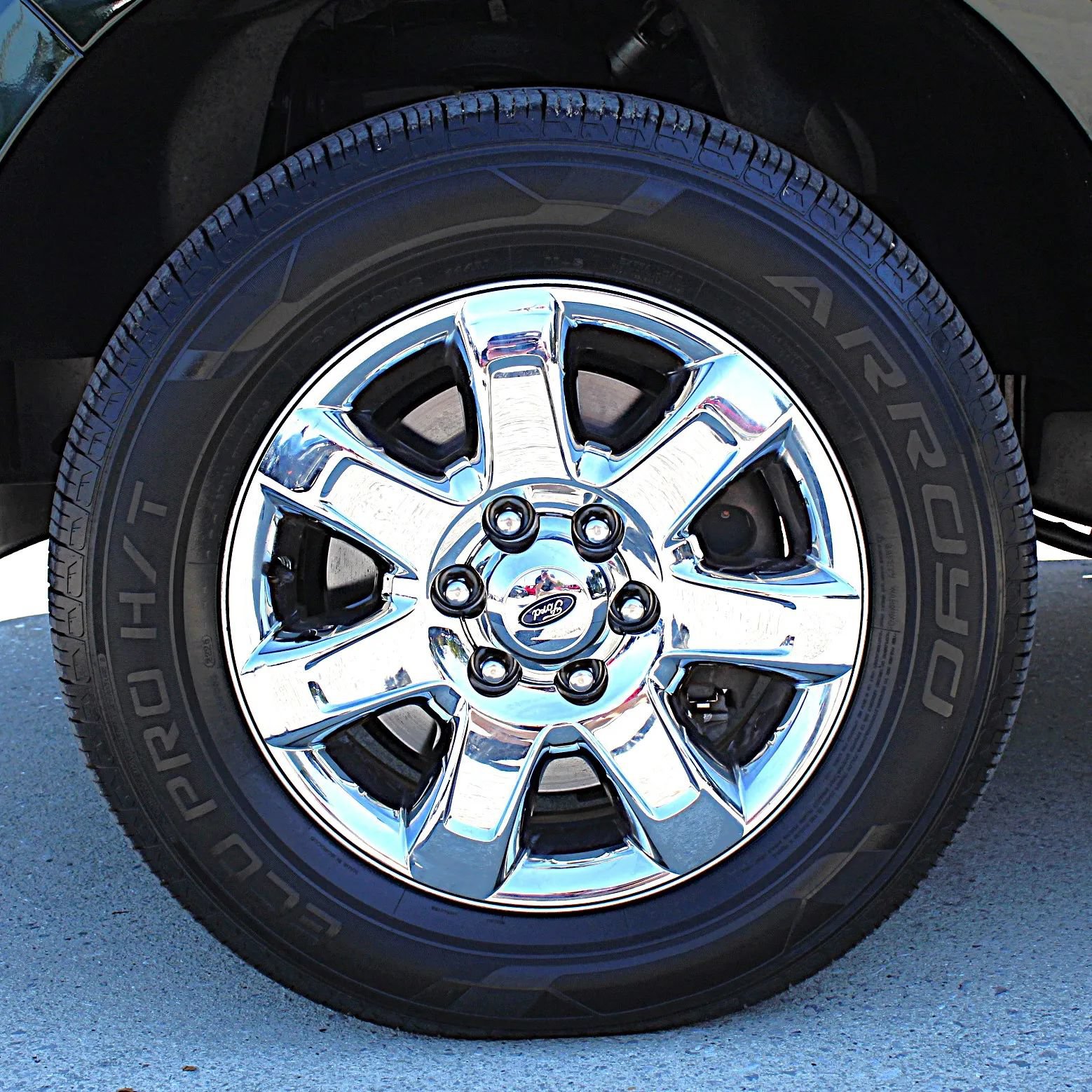 Used 2014 Ford F150 XLT w/ XLT Chrome Package RWD image 9