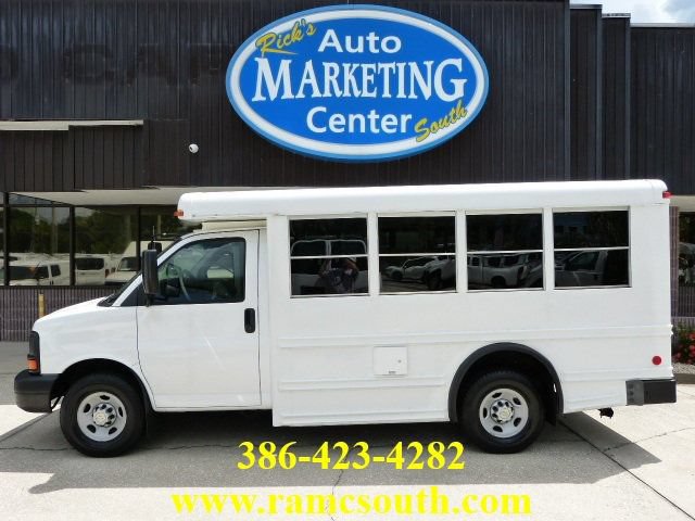 Used 2008 Chevrolet Express 3500 w/ School Bus Package RWD image 1