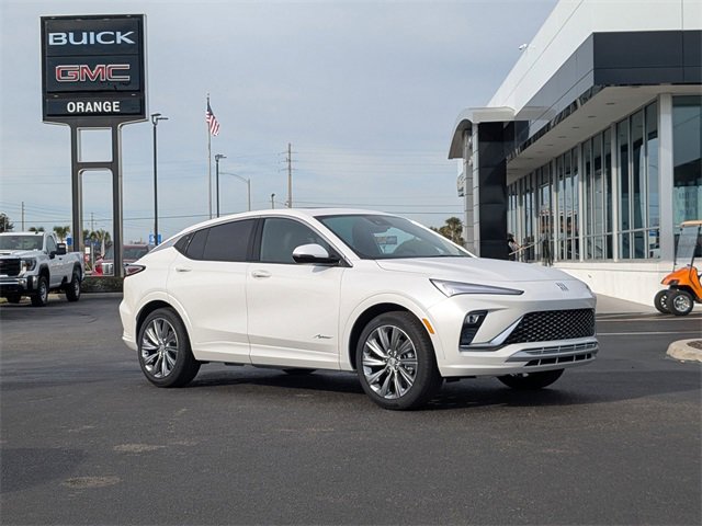 New 2026 Buick Envista Avenir image 2