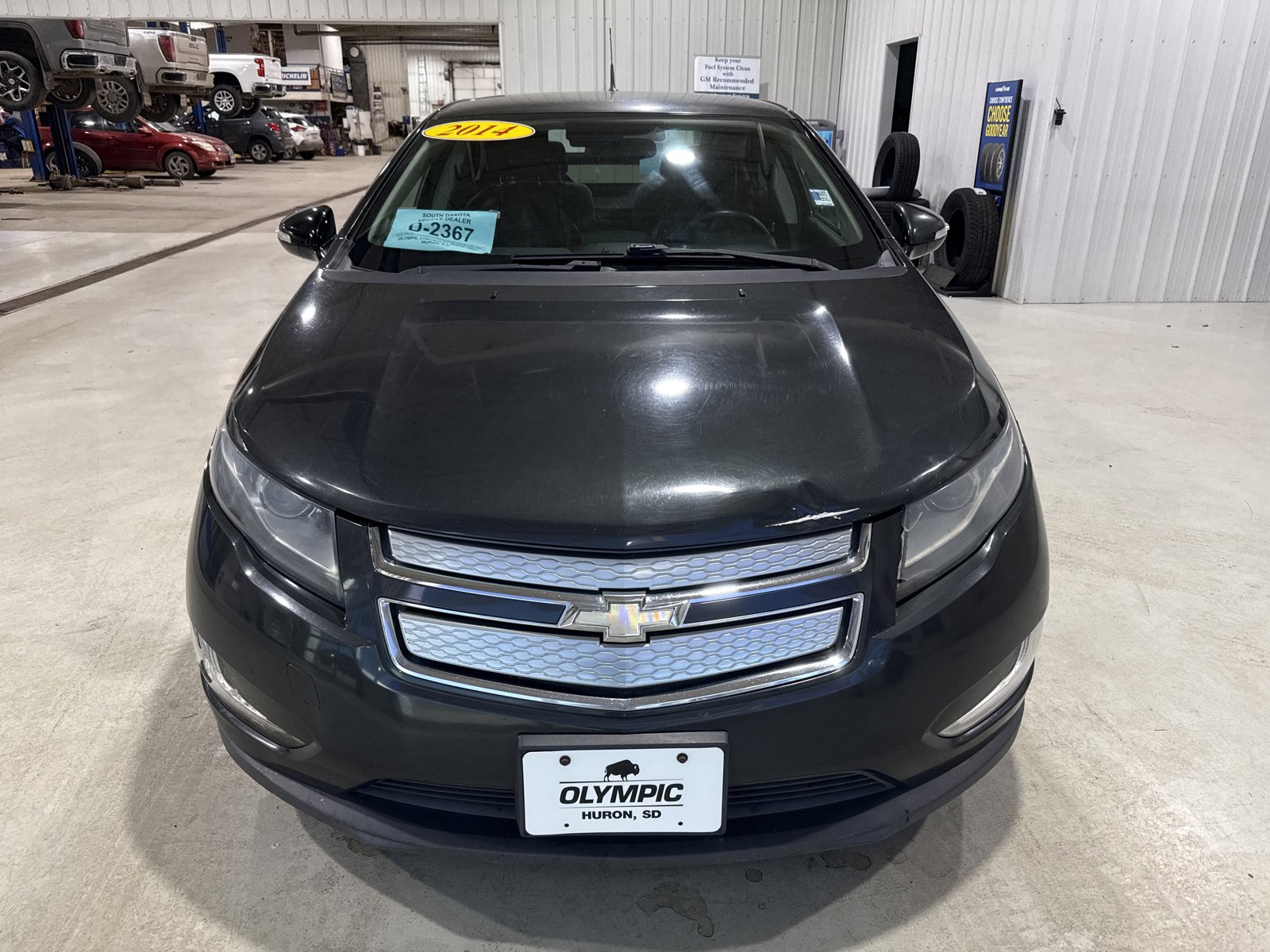 Used 2014 Chevrolet Volt FWD image 2