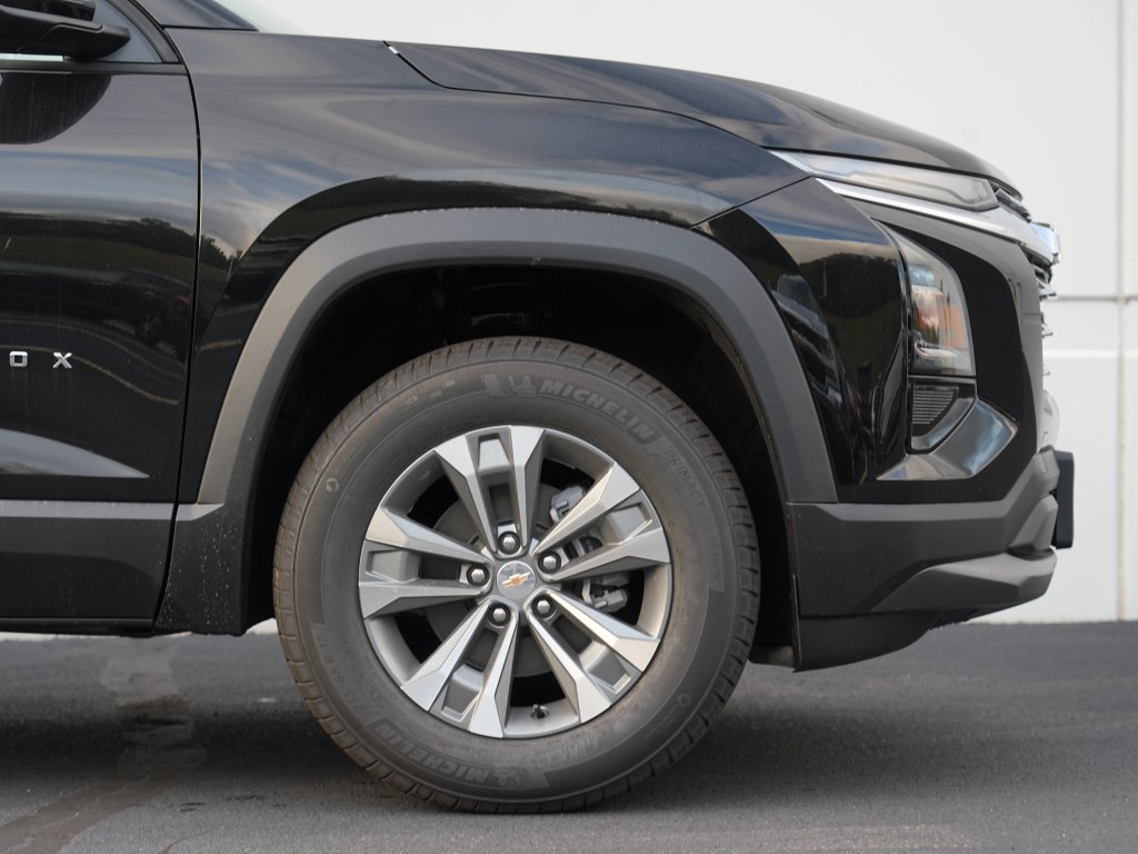 New 2027 Chevrolet Equinox LT AWD/4WD image 7
