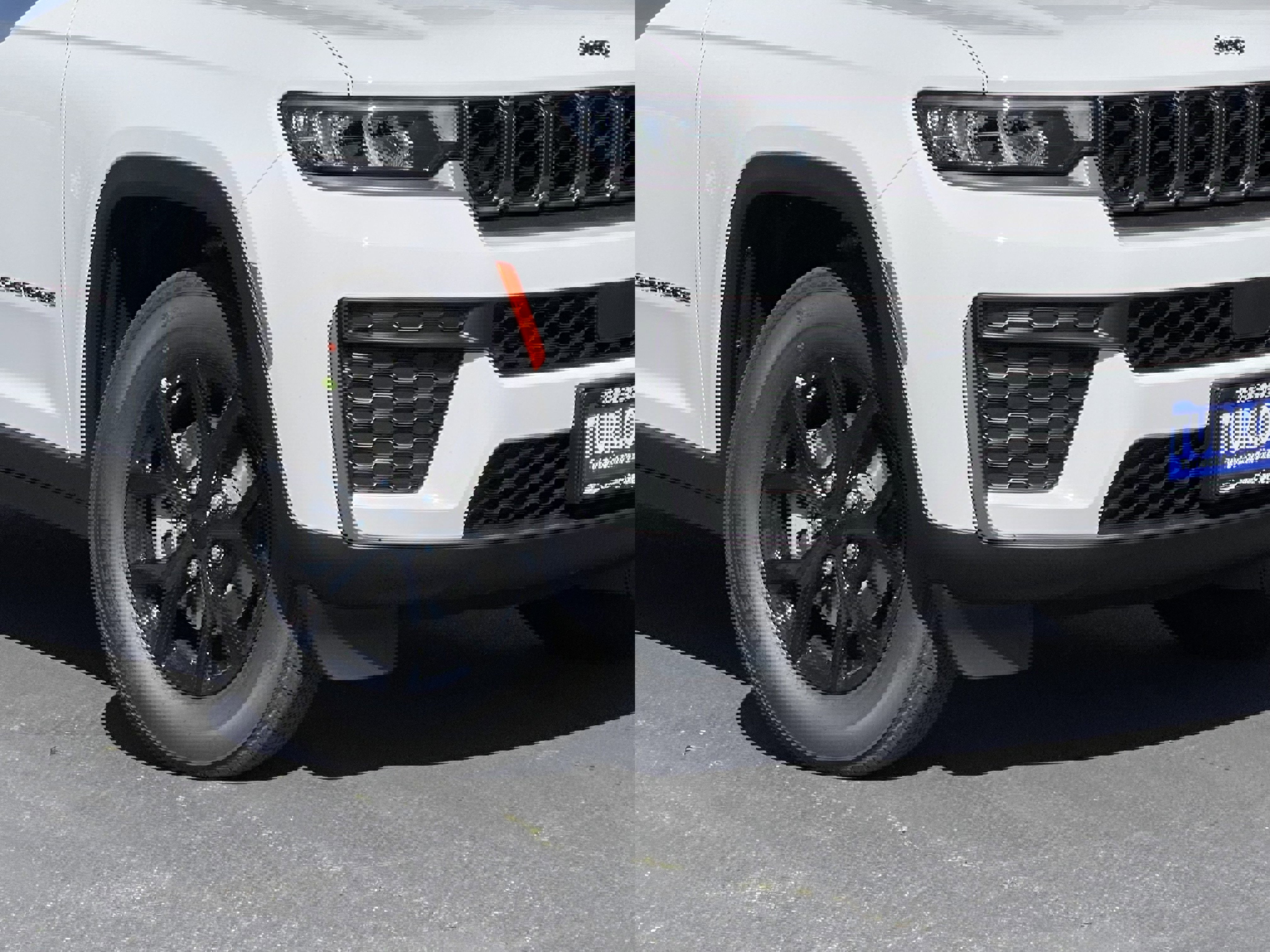 New 2026 Jeep Grand Cherokee Altitude image 3