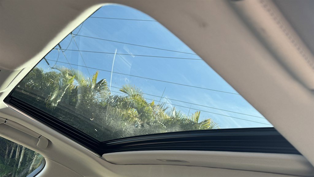 Used 2016 Lexus LS 460 AWD w/ Comfort Package image 13