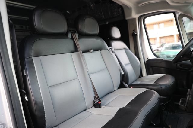 Used 2022 RAM ProMaster 2500 FWD image 11