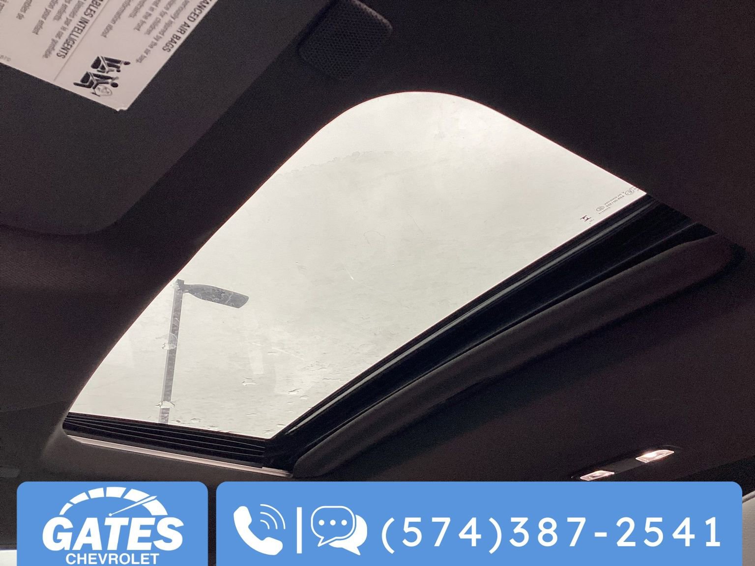 Used 2024 GMC Sierra 1500 SLT w/ SLT Premium Plus Package image 4