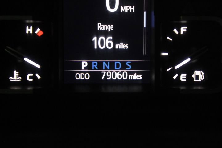 Used 2020 Toyota Tundra SR5 w/ SR5 Upgrade Package image 5