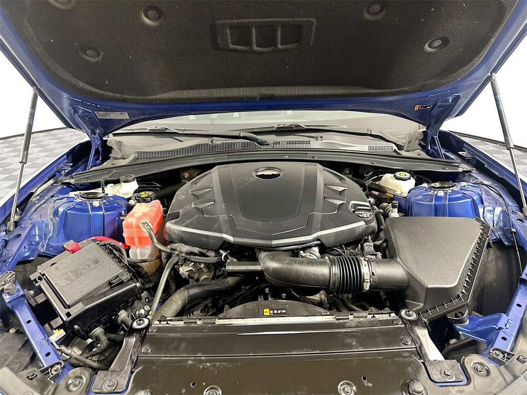 Used 2021 Chevrolet Camaro LT image 27