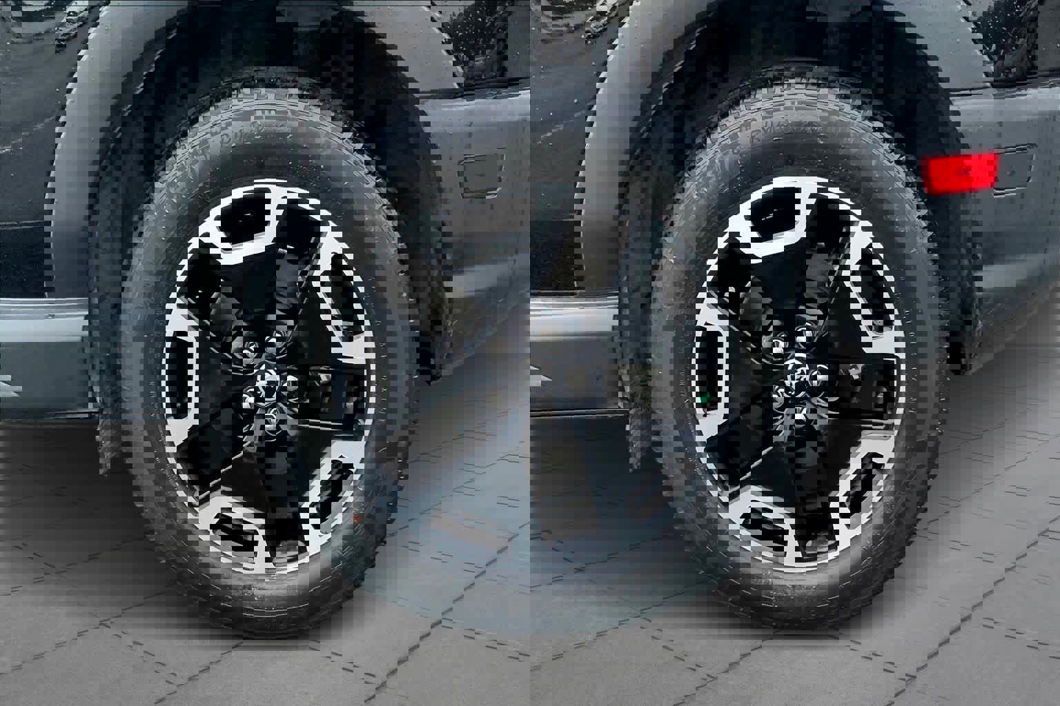 Used 2021 Ford Bronco Sport Outer Banks w/ Outer Banks Package (96D) image 10